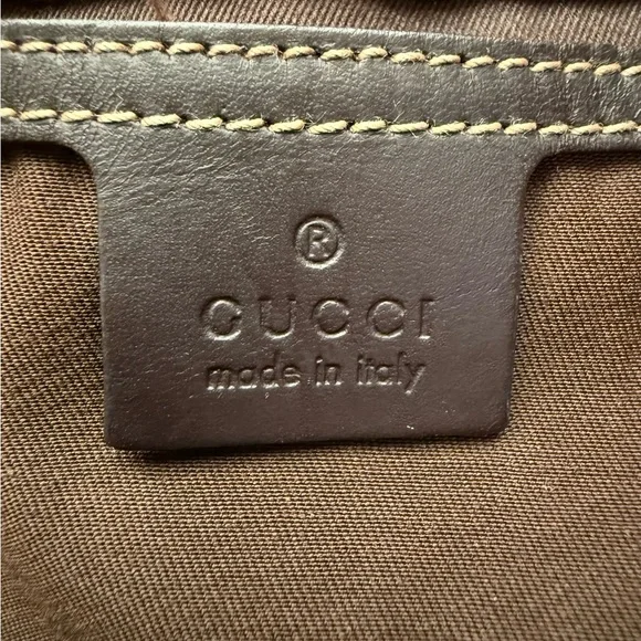 Burberry Elegant Dark Brown Leather Tote Bag - Picture 11 of 12